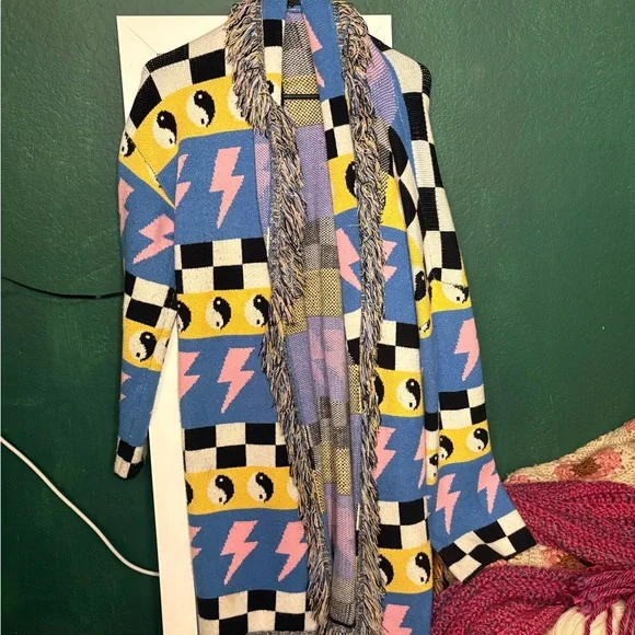 Dressed in LALA Luxe Fringe Blanket Cardigan in Wonderstruck - S/M - Picture 5 of 8